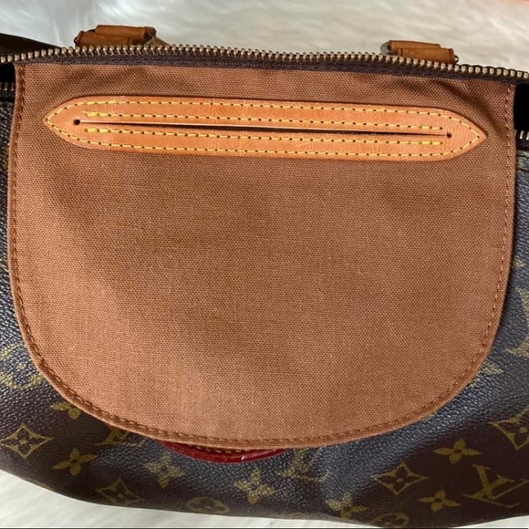 Monogram Speedy 30
Date code: VI1921(Year 1991)
Made in France - Picture 14 of 15